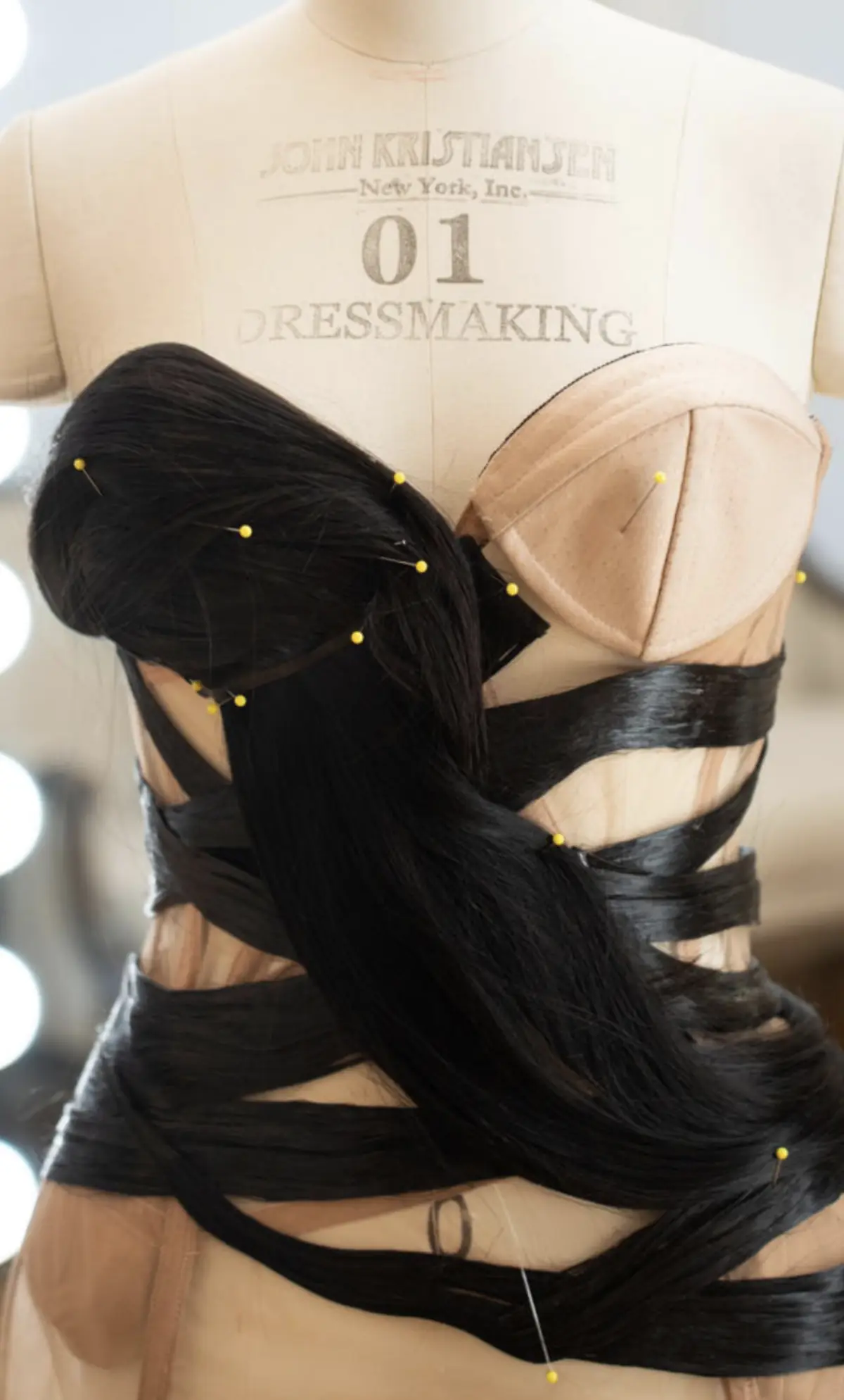 Lisa Rinna's Hair Dress: Extensions as Art
